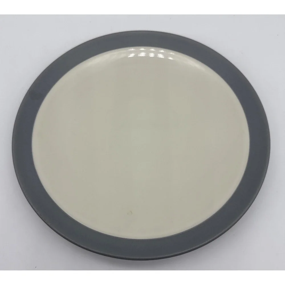 Noritake Colorwave Slate Gray Stoneware 8.25 Inch Coupe Salad Plate 5107